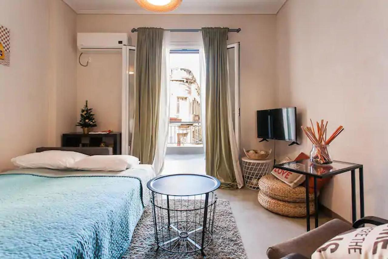 Openair Hot Tub/Big Balcony/Great Boutique Apt Ateny Zewnętrze zdjęcie