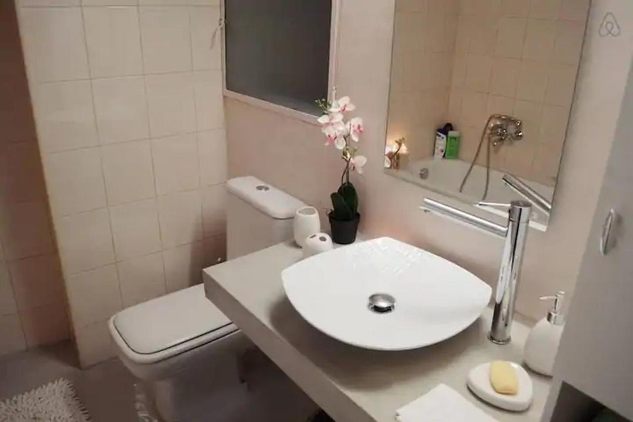 Openair Hot Tub/Big Balcony/Great Boutique Apt Ateny Zewnętrze zdjęcie